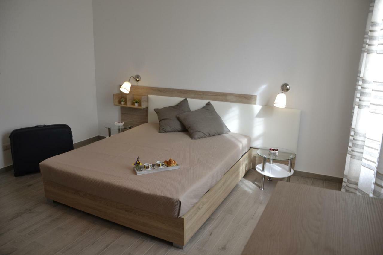 Holiday In Sicily Menfi Exterior foto